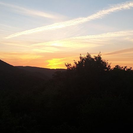 Mattale Villa Tonara Dış mekan fotoğraf